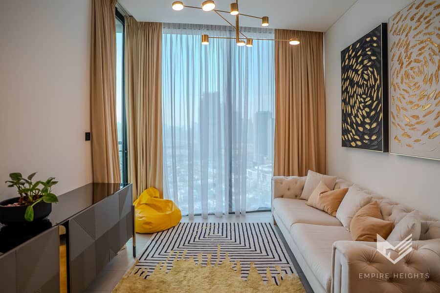 Fully Furnished | Multiple Cheques | Modern Style