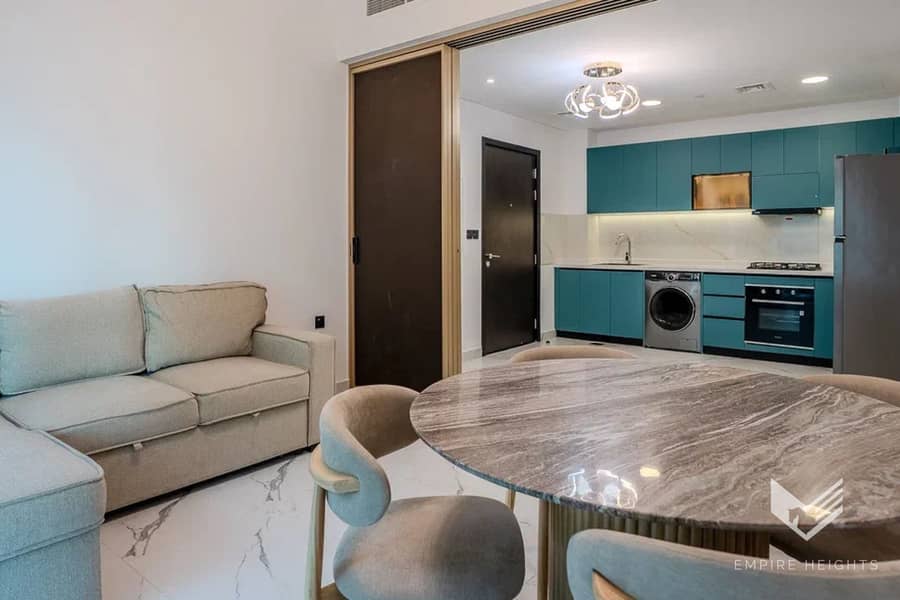 1BR Furnished | Prime Location | Upgraded