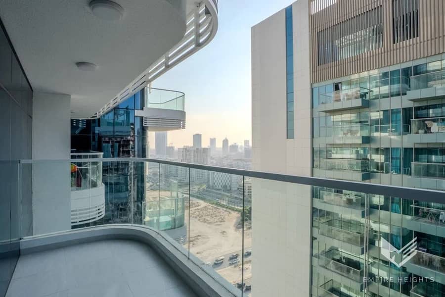 1BR Furnished | Prime Location | Upgraded - Image 16