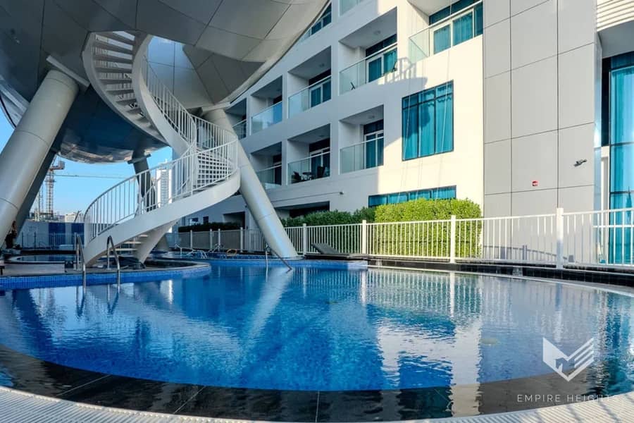 1BR Furnished | Prime Location | Upgraded - Image 18