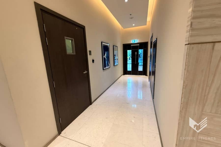 CREEK VIEW | CHILLER FREE | 3BR + MAIDS - Image 34