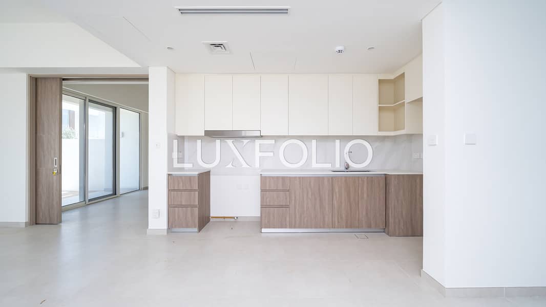 Ready Property | Good Location | Largest Layout - Image 7