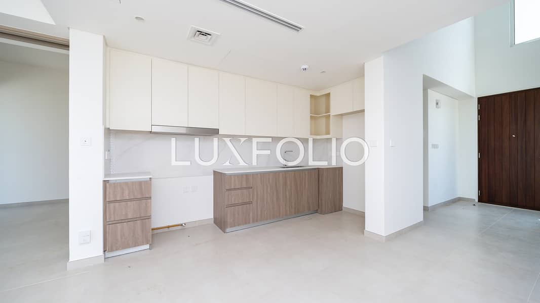 Ready Property | Good Location | Largest Layout - Image 8