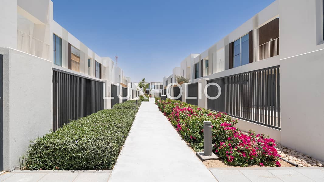 Ready Property | Good Location | Largest Layout - Image 23