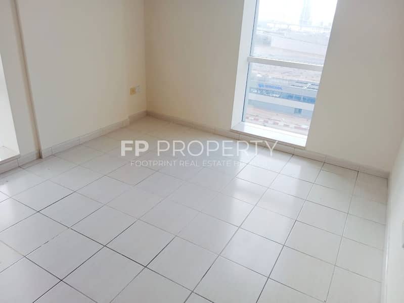 Spacious and Bright |Good Deal |Best Community - Image 6