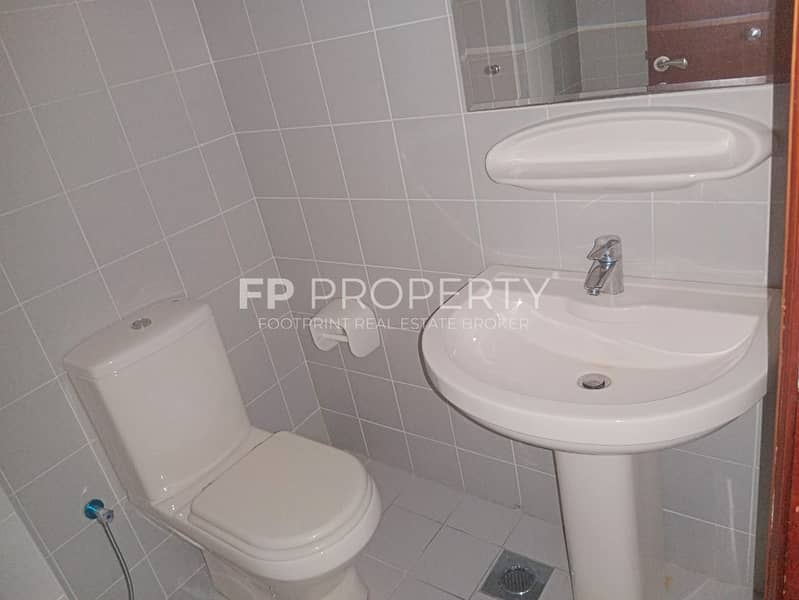 Spacious and Bright |Good Deal |Best Community - Image 12