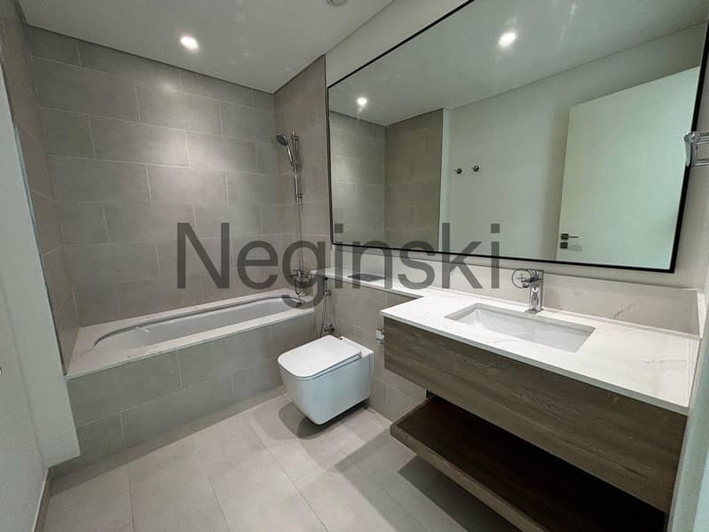 SINGLE ROW | 4 BED + MAIDS | AVAILABLE NOW - Image 15