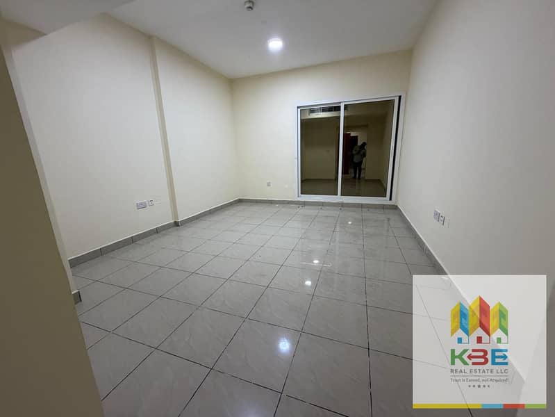 Big Penthouse Cozy for family as well sharing allowed