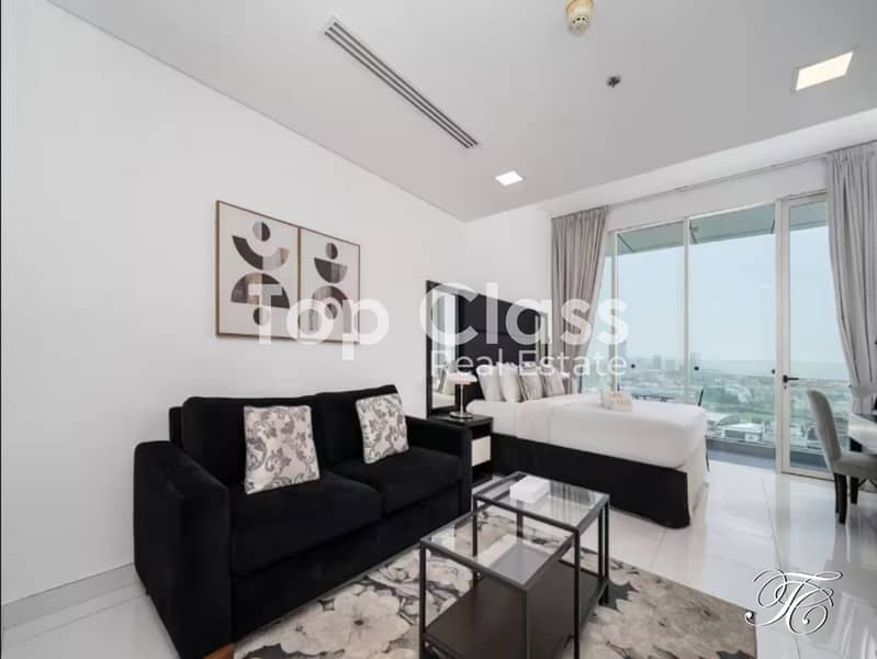 Upgraded | Vacant on Transfer | High-Floor Studio