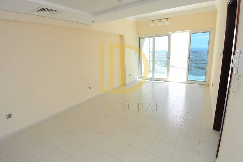 Spacious - Lake View - Balcony - High Floor