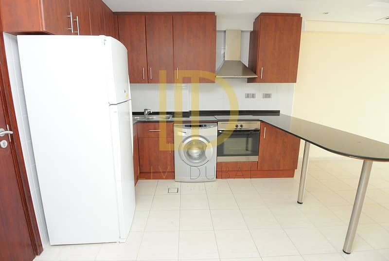 Spacious - Lake View - Balcony - High Floor