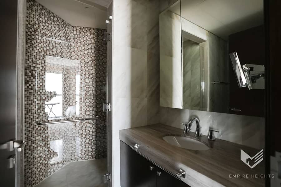 BURJ AND CANAL VIEW | HIGH FLOOR | LUXURY FINISHED - Image 21