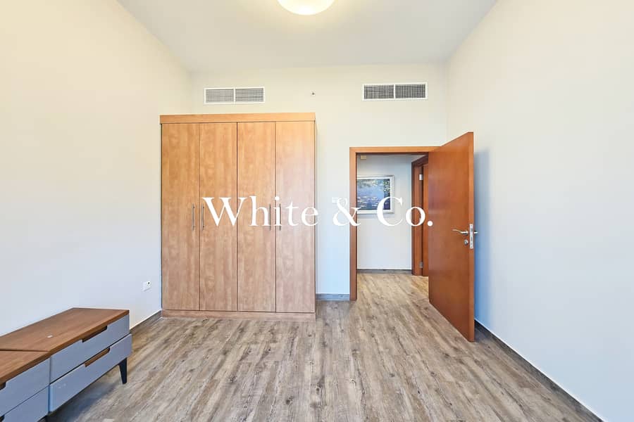 Full Marina View | Vacant | High Floor - Image 12