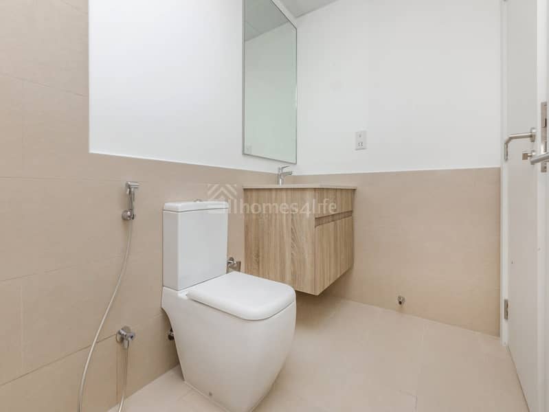 RENTED | POOL VIEW | WELL MAINTAINED - Image 8