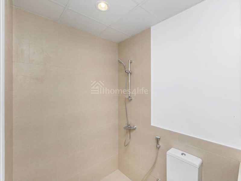 RENTED | POOL VIEW | WELL MAINTAINED - Image 9