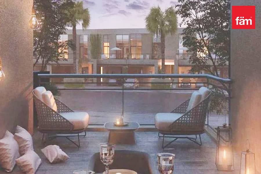 Luxurious | 4 Br The Fields Villa For Sale