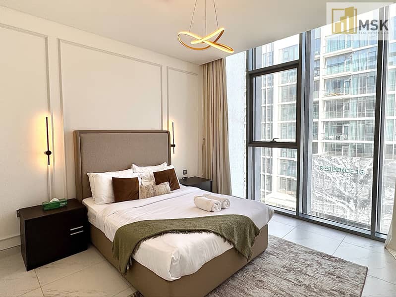 Light-Filled 1BR | Corner Layout - Image 13