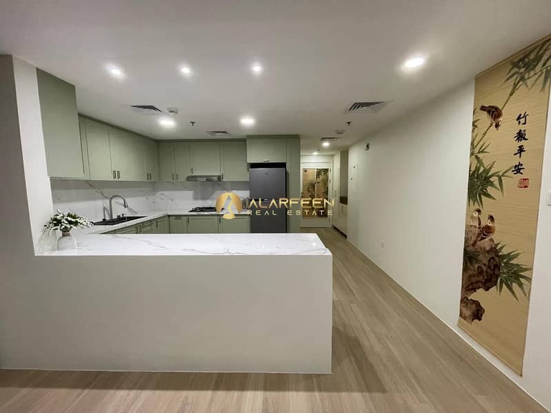 Fully furnished | Chiller-free | upgraded renovated