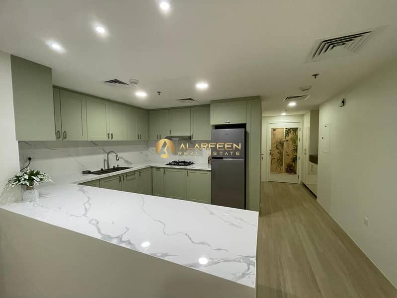 Fully furnished | Chiller-free | upgraded renovated - Image 6