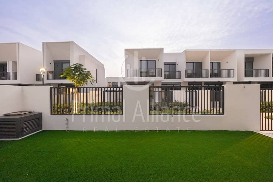 1Min from Park, Pool | Best price | Mortgageable