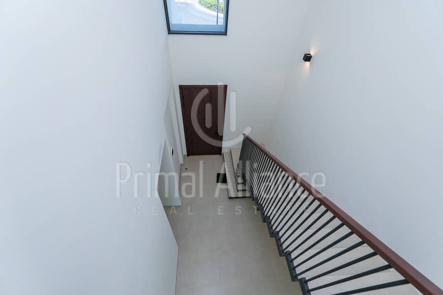 1Min from Park, Pool | Best price | Mortgageable - Image 9