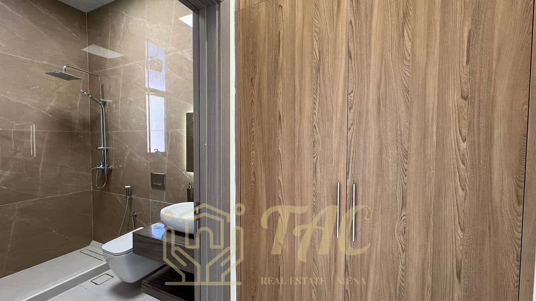 villa in the Mushrif area with a European design in a prime location, directly overlooking the main street, consisting of 6 master bedrooms. - Image 9