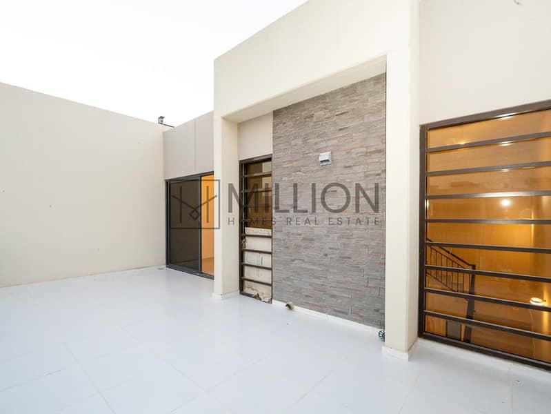 Ready 3BR Townhouse for Sale in Amazonia