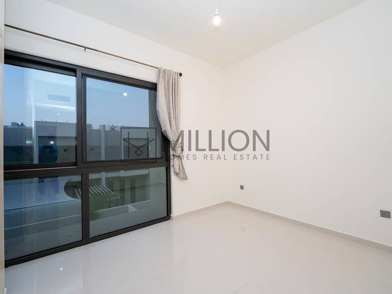 Ready 3BR Townhouse for Sale in Amazonia