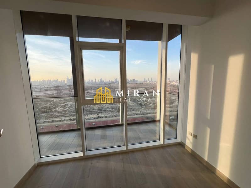 Marina and Burj View- Vacant - Modern - Image 8