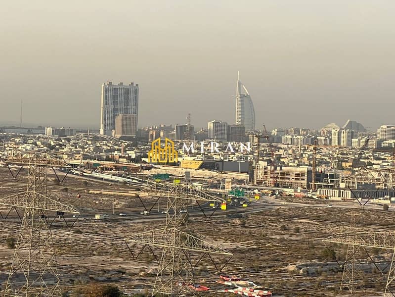 Marina and Burj View- Vacant - Modern - Image 18