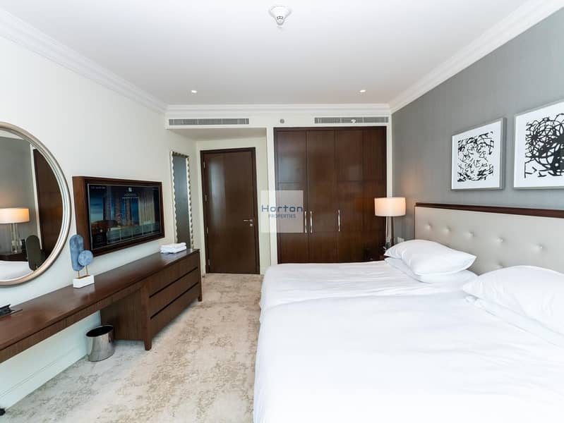 ICONIC BURJ AND FOUNTAIN VIEWS I FULLY FURNISHED - Image 19