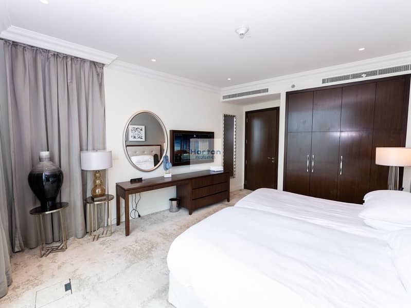 ICONIC BURJ AND FOUNTAIN VIEWS I FULLY FURNISHED - Image 21