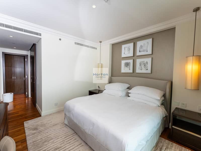 ICONIC BURJ AND FOUNTAIN VIEWS I FULLY FURNISHED - Image 30