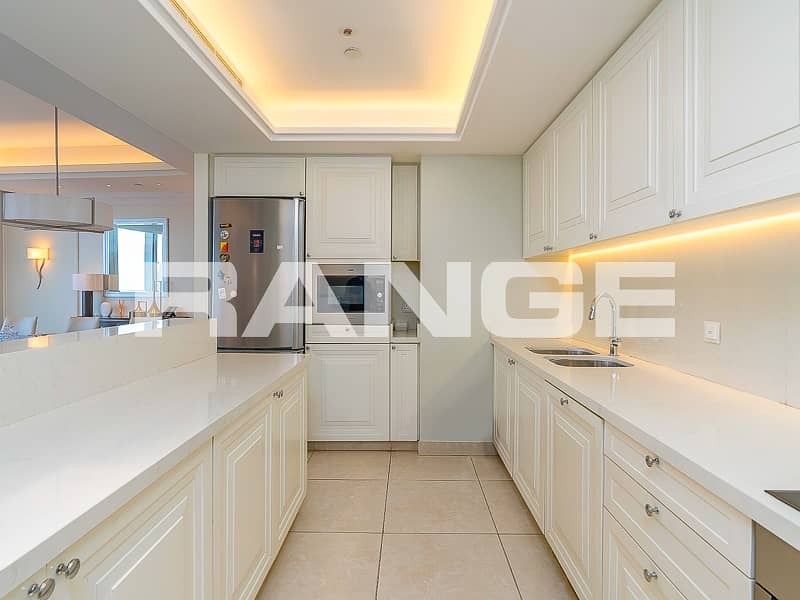 Skyline Views | High Floor | Maid's Room - Image 15