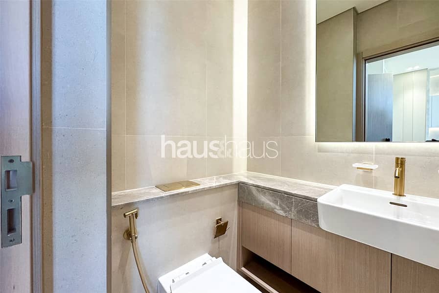 Fully Furnished | Best View | High Floor | New - Image 10