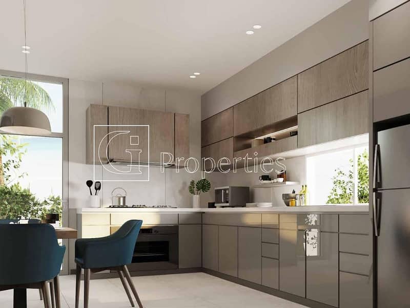 Middle Unit | Big Layout | Waterfront Community