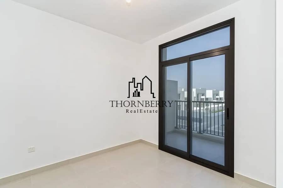 Semi Furnished | Single Row | Vacant Unit