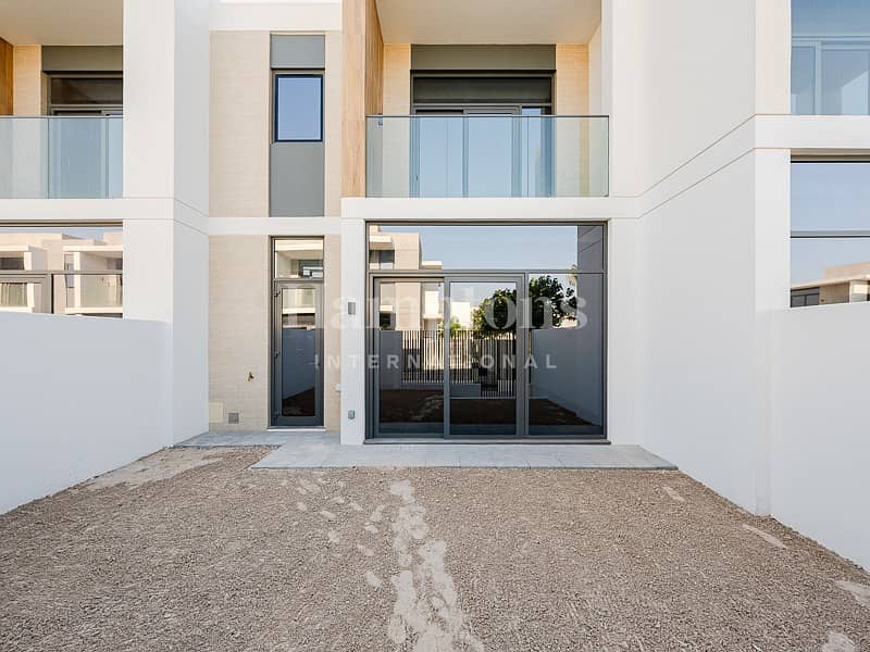 Brand New | Modern Home | Near Pool - Image 28