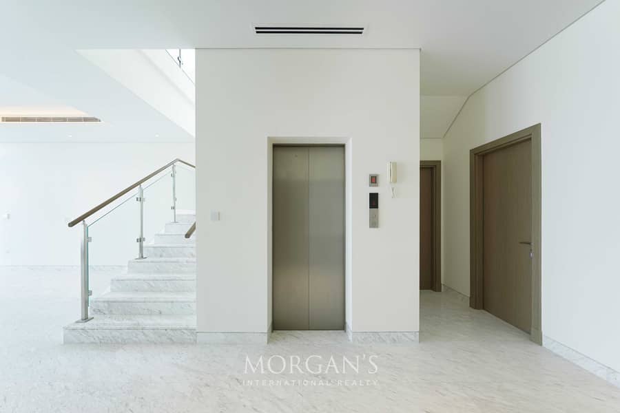 4 BR Villa | Private Pool | Spacious Layout - Image 12