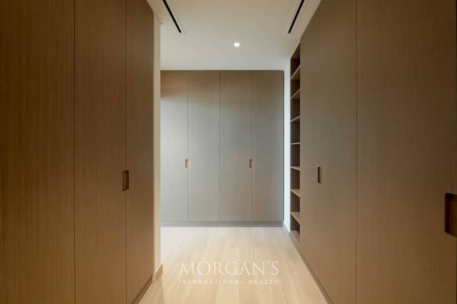 4 BR Villa | Private Pool | Spacious Layout - Image 16