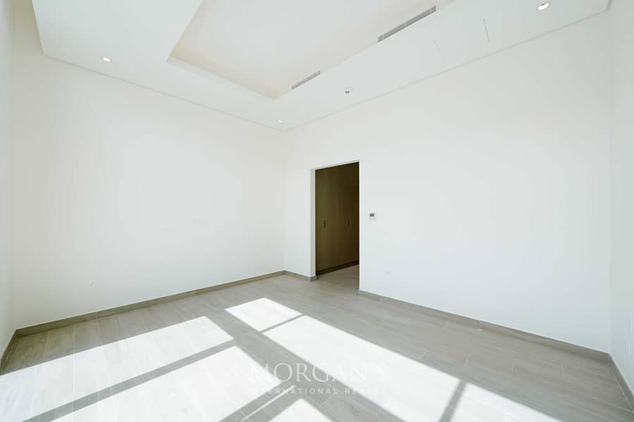 4 BR Villa | Private Pool | Spacious Layout - Image 18