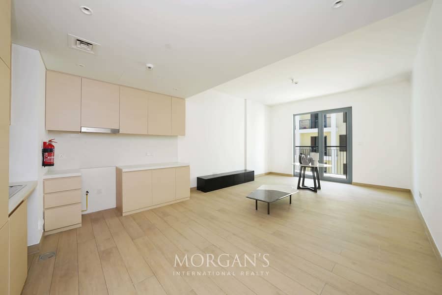 1 BR Unit | Unfurnished | Community View