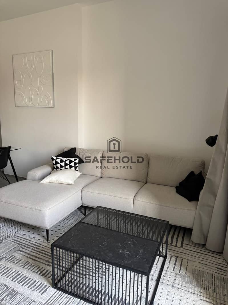 FULLY FURNISHED 2 BHK | URGENTLY RENT | PRIME LOCATION | BEST PRICE