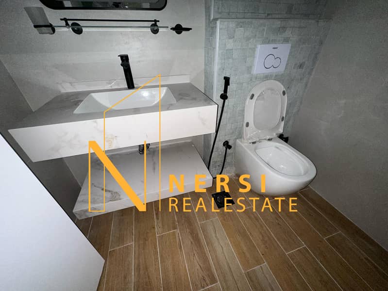 STUNING 2BHK - BUSINESS BAY- CANAL VIEW