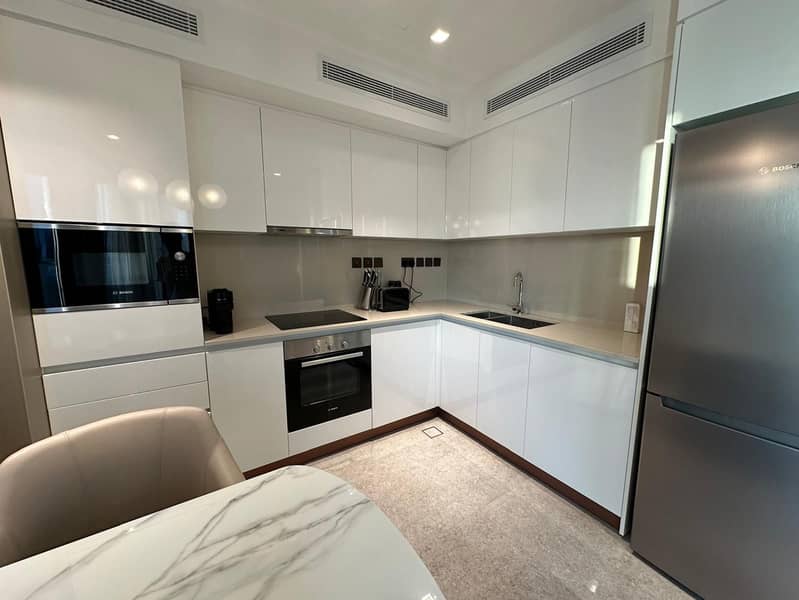 SEA VIEW WITH THREE BEDROOMS READY TO MOVE IN - Image 10