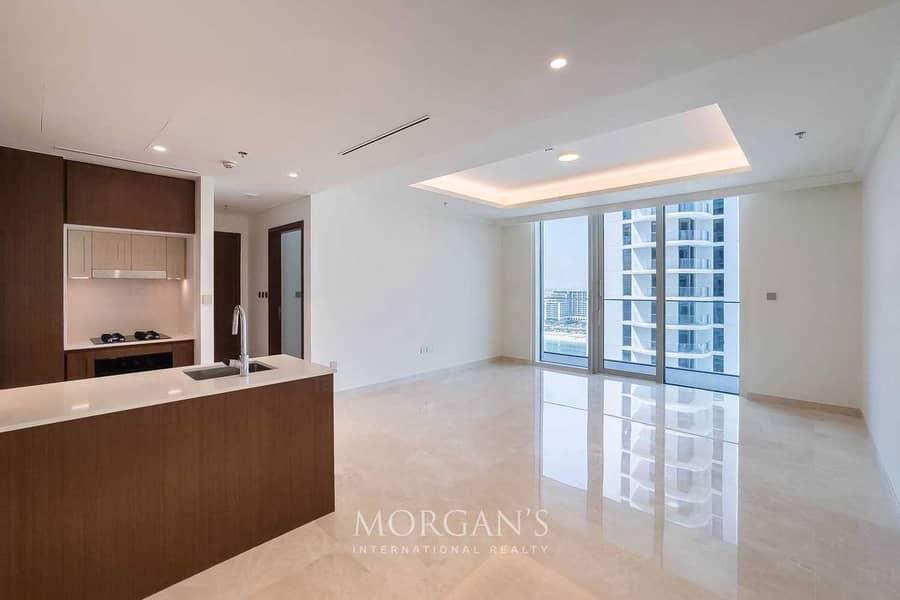 High Floor | Water View | Luxurious Layout