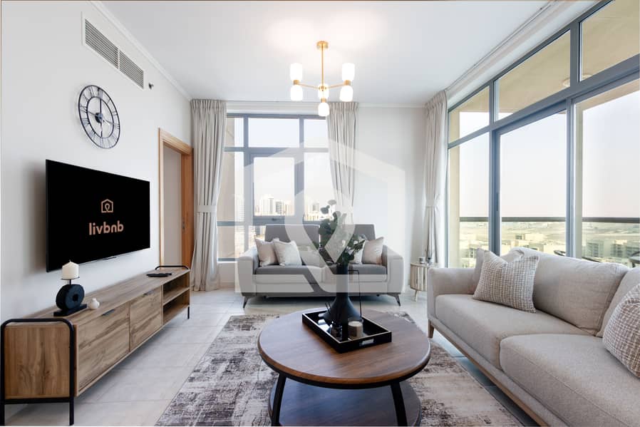 Bright Apartment with Lake Views – The Links East Tower - Image 9