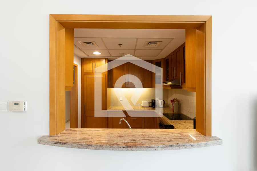 Bright Apartment with Lake Views – The Links East Tower - Image 14