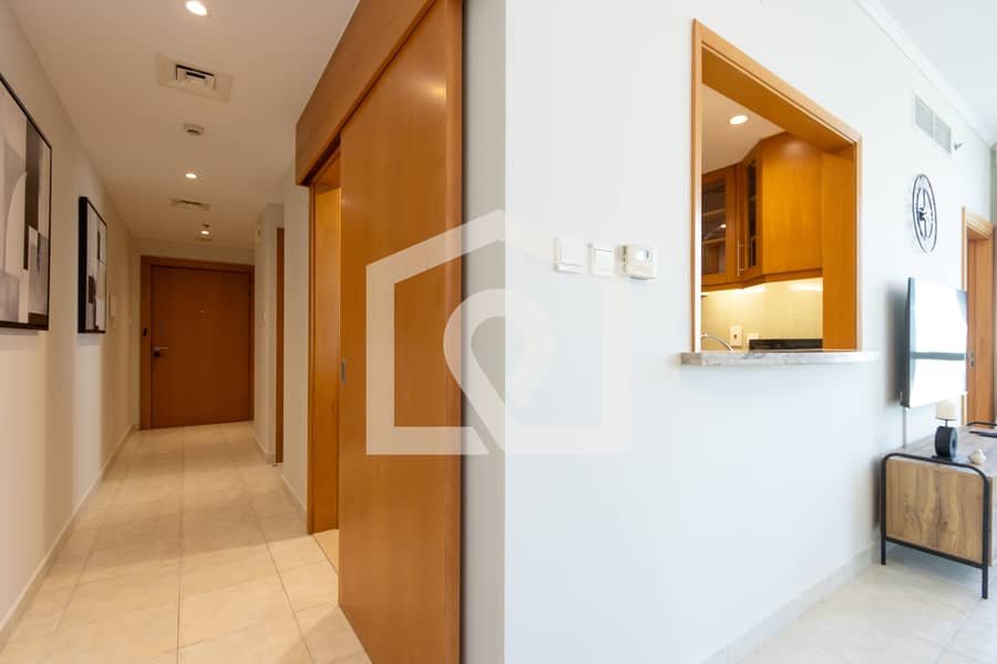 Bright Apartment with Lake Views – The Links East Tower - Image 17