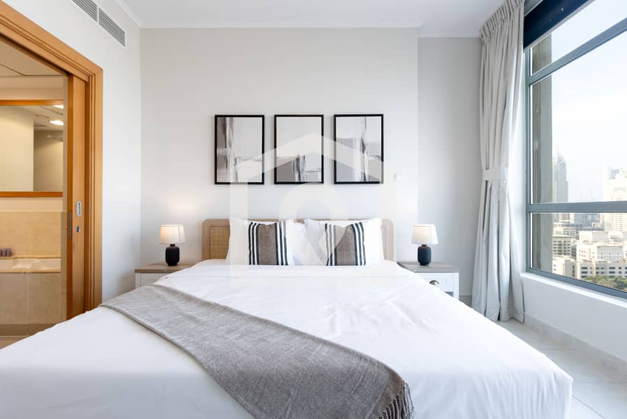 Bright Apartment with Lake Views – The Links East Tower - Image 29